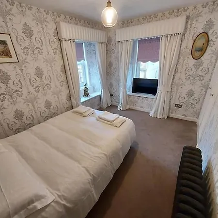 Lovely 1 Bed House In Largs, North Ayrshire Exterior photo