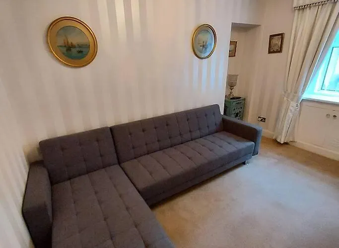 Lovely 1 Bed House In Largs, North Ayrshire
